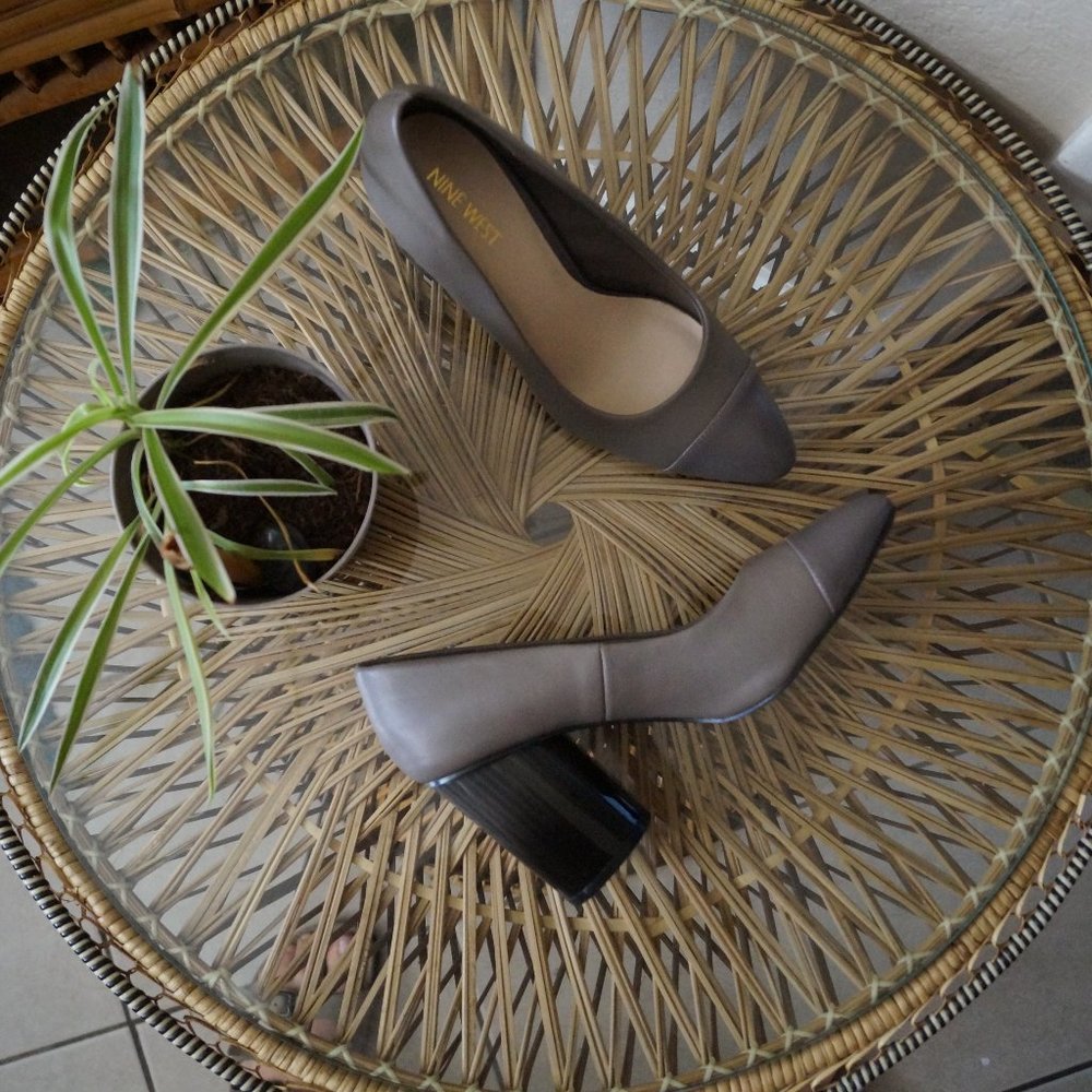 ♡ Nine West Leather Block Pumps